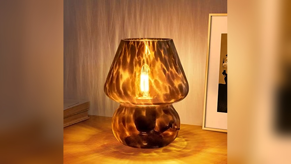 Best Amber Glass Mushroom Lamps for Vintage Nightstand