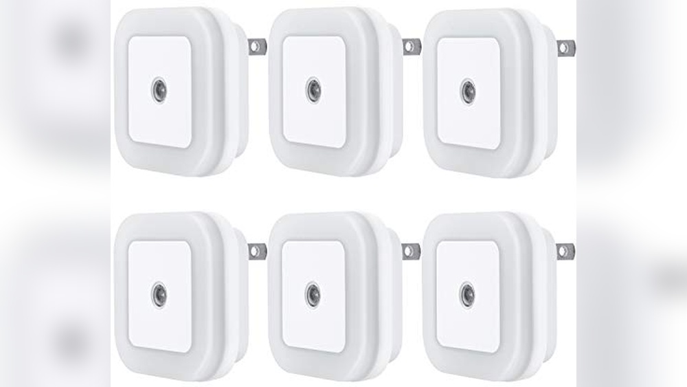 Best Dusk to Dawn Night Lights for Automatic Lighting