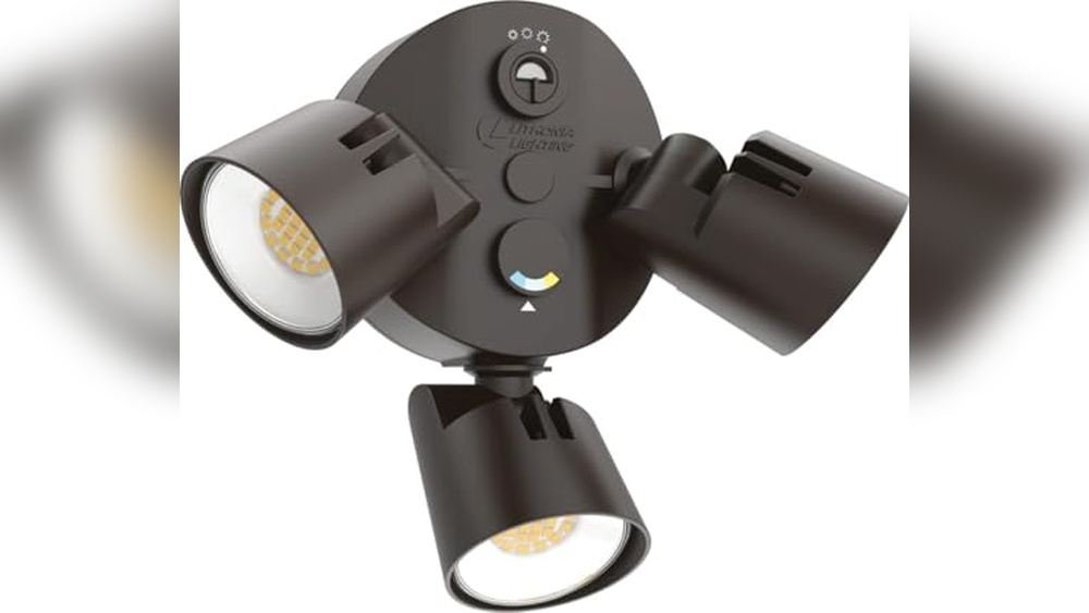 Best High Lumen Outdoor Flood Lights for Home Security