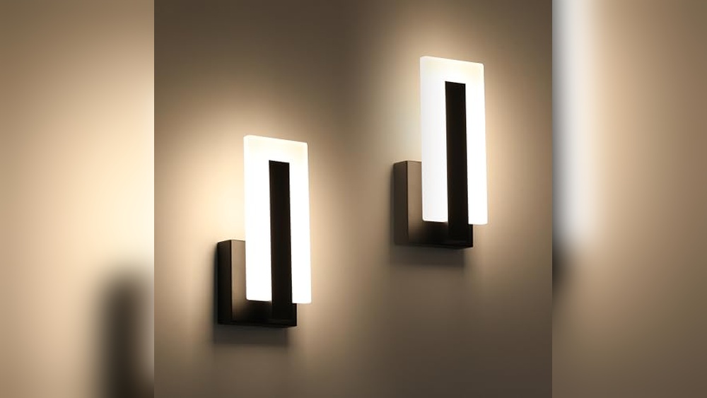 Best Minimalist Bedroom Wall Lights for Modern Bedrooms