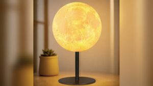 Best Moon Lamps for Cozy Bedside Decor