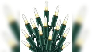 Best Outdoor String Lights for Christmas